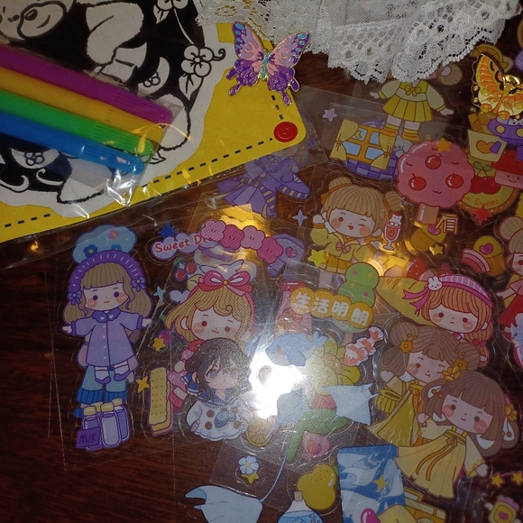 Doll Dangler, Magic Highlighters and More! - Picture 4 of 15